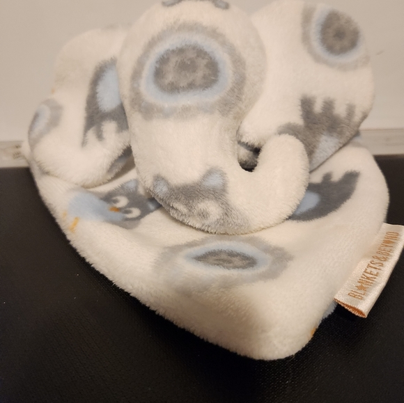 Blankets & Beyond elephant boy lovey security blanket. - Picture 4 of 5